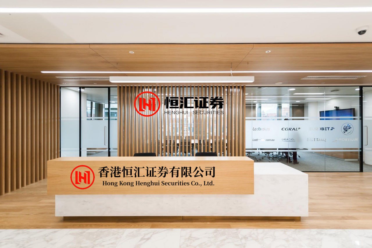 配资658 东山精密股价又创新高，今日涨742%